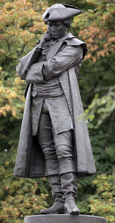 john-howard-statue